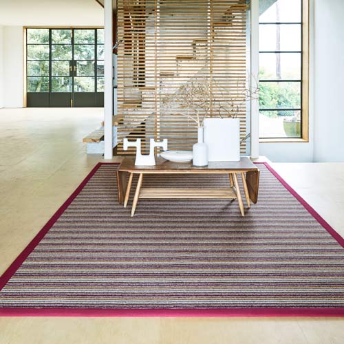 Premium plum/green wool rug with cotton picallo beaujolias border